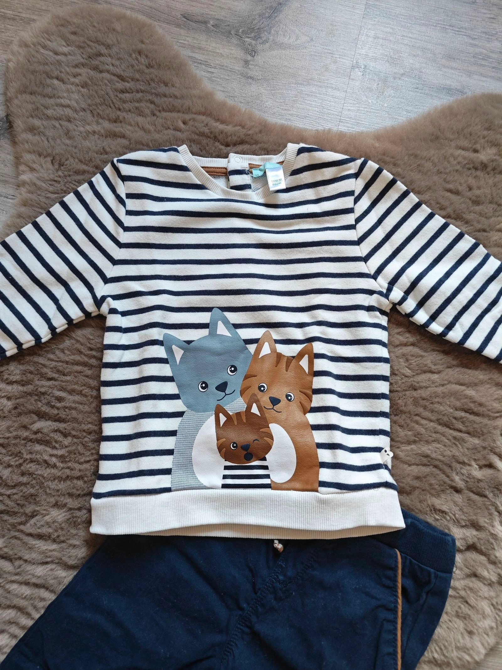 Ensemble Obaïbi taille 18 mois  – photo 3